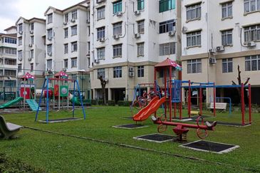 Subang Perdana Goodyear Court 7