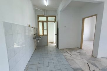 Kiambang Apartment, Taman Putra Perdana