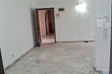 Subang Perdana Goodyear Court 7