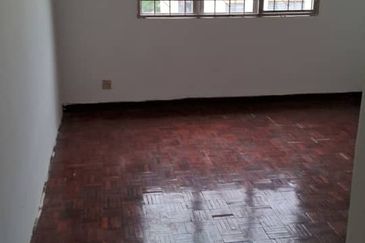 Subang Perdana Goodyear Court 7