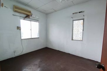 Subang Perdana Goodyear Court 3