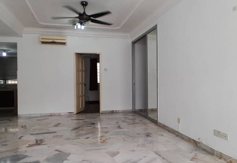 Subang Perdana Goodyear Court 3