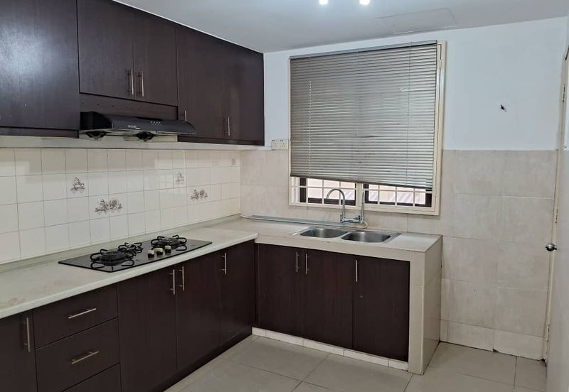 Subang Perdana Goodyear Court 3