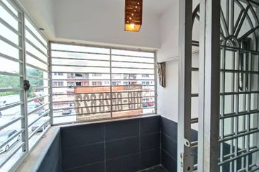 Sri Cempaka Apartment Bandar Puchong Jaya