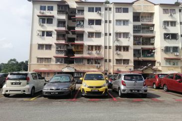 Sri Cempaka Apartment Bandar Puchong Jaya