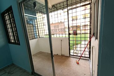 Subang Perdana Goodyear Court 5