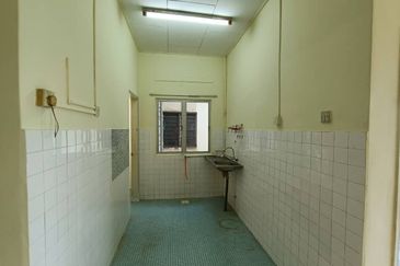 Subang Perdana Goodyear Court 7