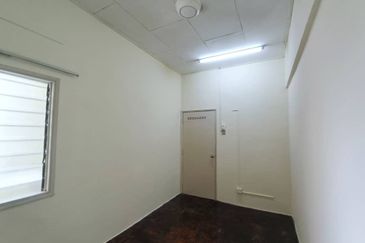 Subang Perdana Goodyear Court 7