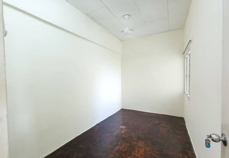 Subang Perdana Goodyear Court 7