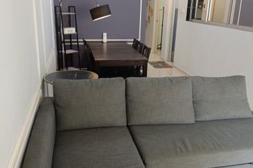 Residensi Bistaria, Ukay Bistari