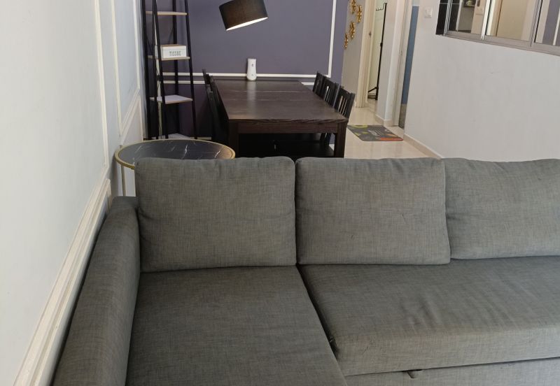 Residensi Bistaria, Ukay Bistari