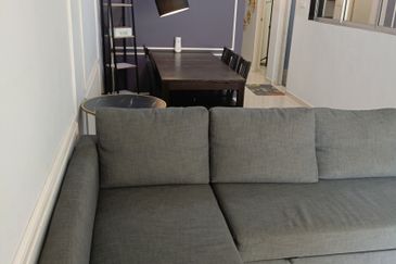 Residensi Bistaria, Ukay Bistari