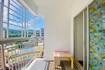 Residensi Bistaria, Ukay Bistari