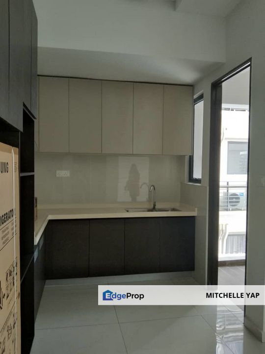 Danga Bay-2 Bedrooms for SALES- FOREIGNER ELIGIBLE - - SEAVIEW, Johor, Johor Bahru