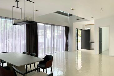 Isola Villa @ Senibong Cove