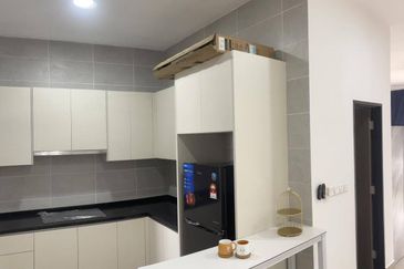 Twin Tower Residence