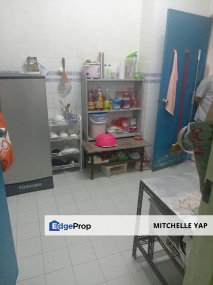 Taman Daya - Daya View Apartment - 3 BEDROOMS FOR SALES, Johor, Johor Bahru