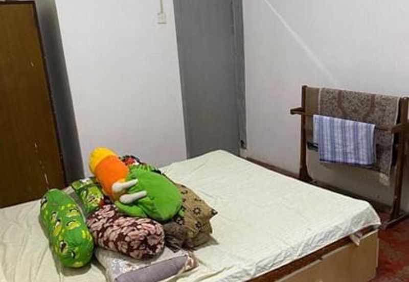 Jalan Bunga Matahari