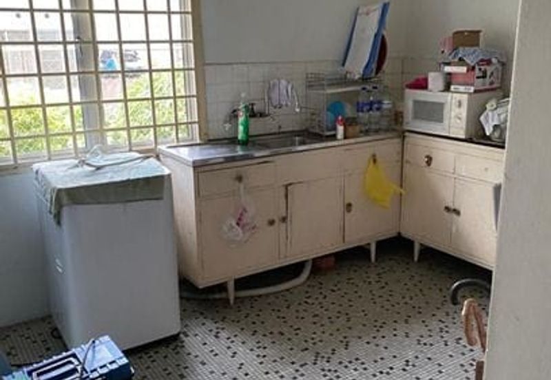 Jalan Bunga Matahari