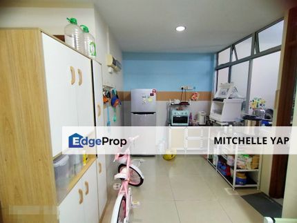 Kipark Apartment - 3 BEDROOMS FOR SALES, Johor, Tampoi