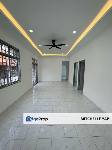 Masai Taman Megah Ria Semi-D - 3 BEDROOMS For RENT, Johor, Masai