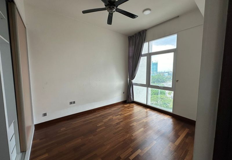 Paragon Suites @ CIQ