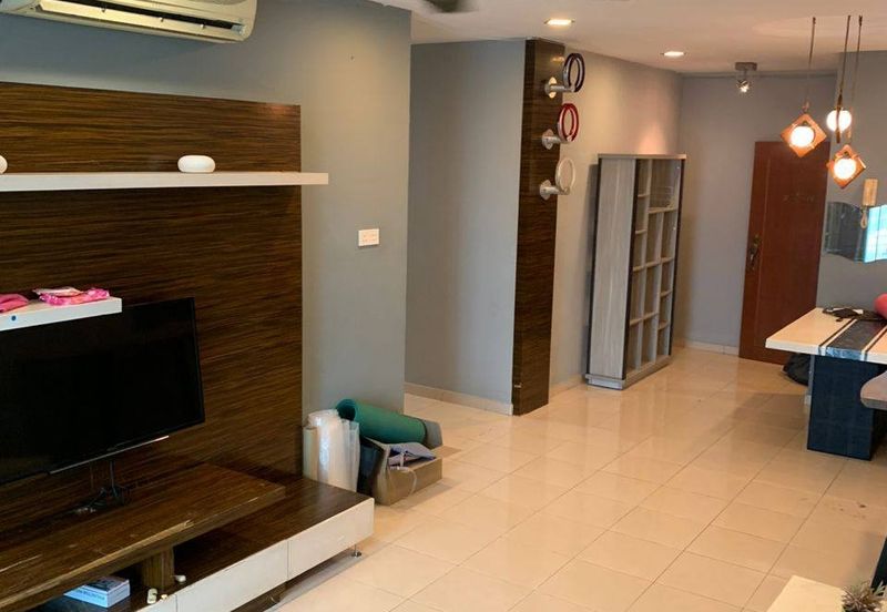 Sri Samudera Seaview Residence Suites