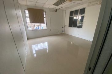 Ulu Tiram 14 TERRACE FACTORY For RENT- BARE UNIT