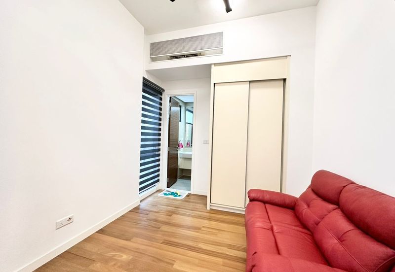 The Astaka @ 1 Bukit Senyum