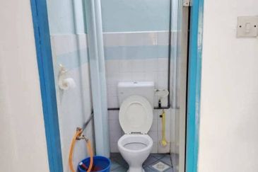 Mon Bisca, Bandar Baru Permas Jaya