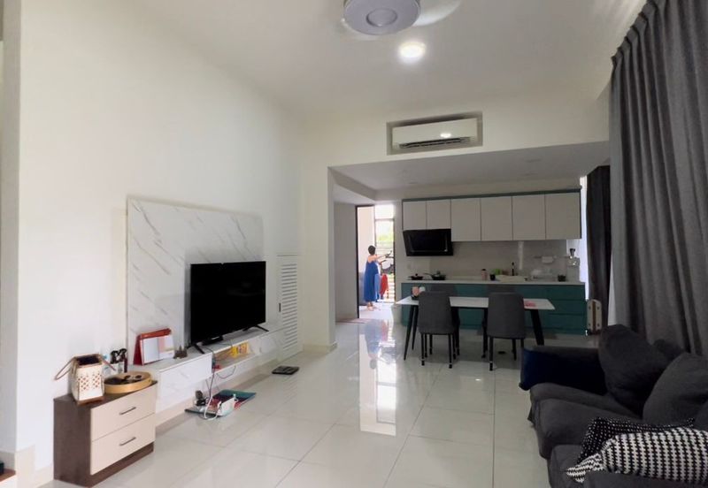 Avira Garden Terraces @ Medini