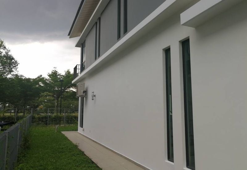 The Hills Residences, Senibong Cove