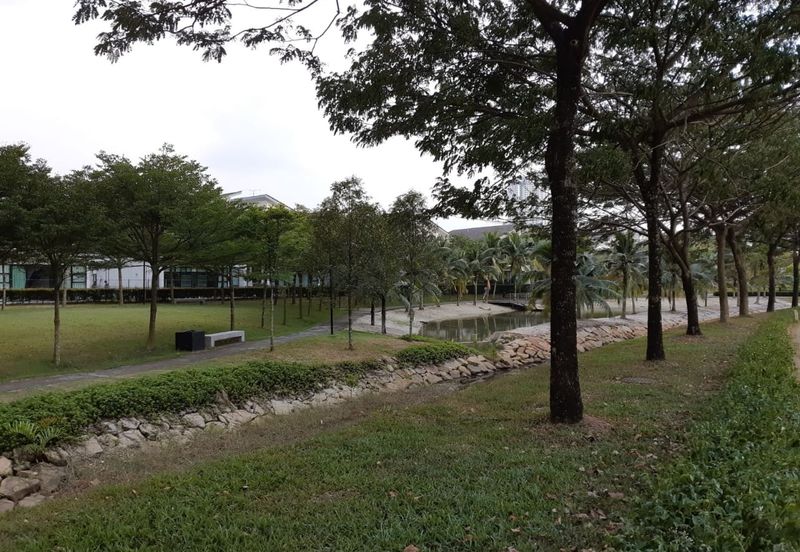 The Hills Residences, Senibong Cove