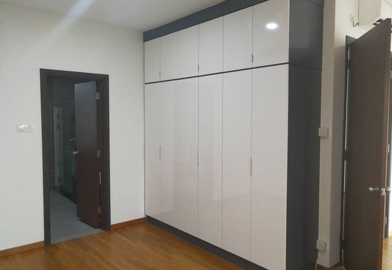 The Hills Residences, Senibong Cove