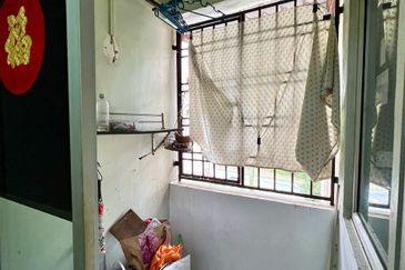 Sri Intan (Bandar Seri Alam)