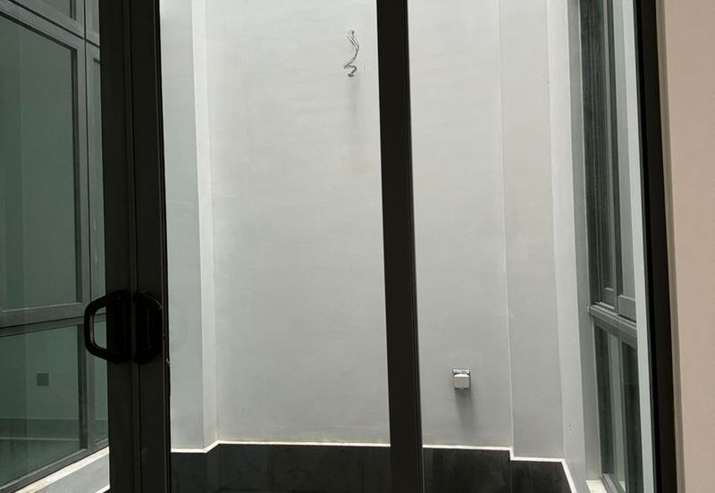 Avira Garden Terraces @ Medini