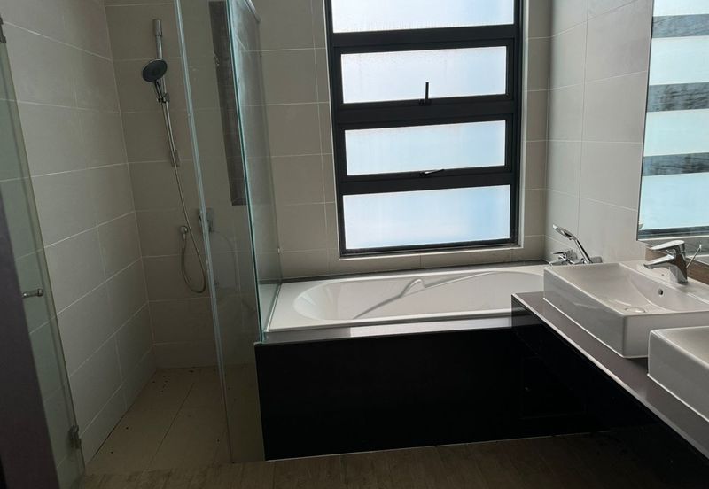 Avira Garden Terraces @ Medini