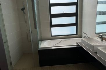 Avira Garden Terraces @ Medini