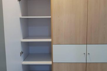 Golden Sands Seaview Residence