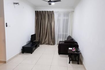 Golden Sands Seaview Residence