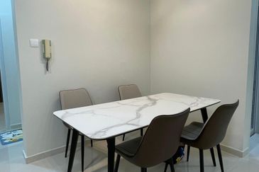 Pangsapuri Seri Kencana Setia (SKS Pavillion Residences)