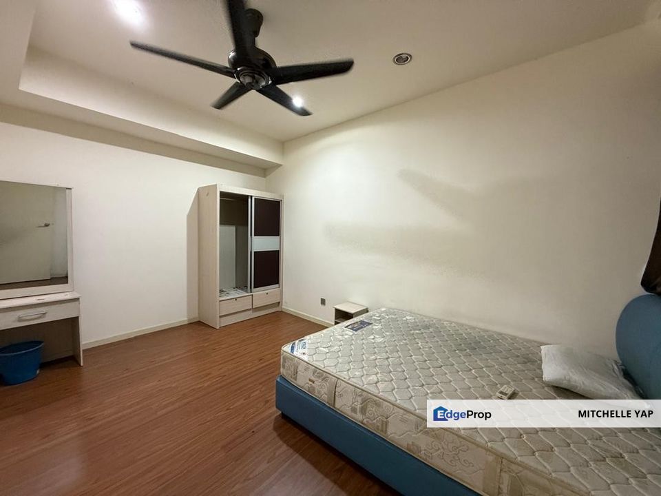 Impiana@East Ledang - 3 PLUS 1  bedrooms For RENT, Johor, 