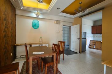 Sri Impian Apartment, Larkin Perdana