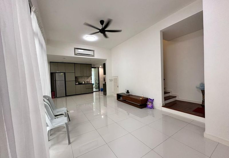 Avira Garden Terraces @ Medini