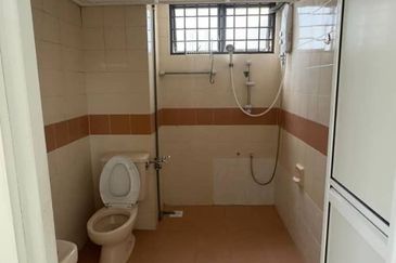 Tanjung Puteri Condominium