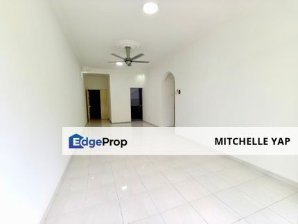 Tampoi Sri Akasia Apartment - 3 bedrooms For SALES, Johor, Tampoi