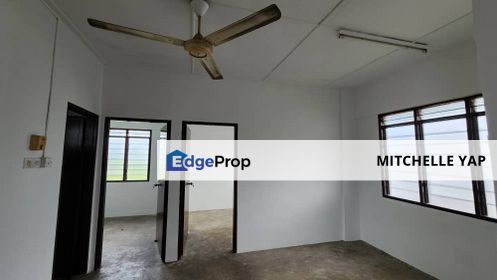 Taman MOLEK LC Flat For SALES - 2 BEDROOMS, Johor, Johor Bahru