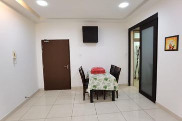 Golden Sands Seaview Residence