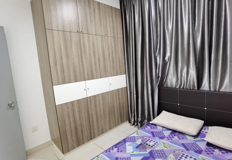 Golden Sands Seaview Residence