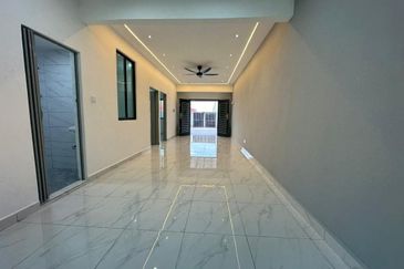 Mon Glori, , Bandar Baru Permas Jaya